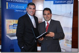 1. PRINCIPAL Christopher Bruno y  David González presentan para RD UltraBook de INTEL
